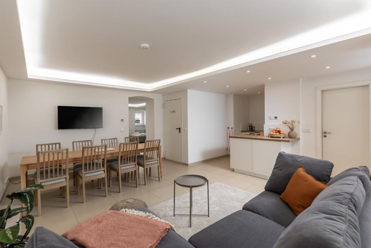 Spacious In Hemholtzkiez Prenzlauer Berg For 8 People Hiddenseer Apartment Berlin