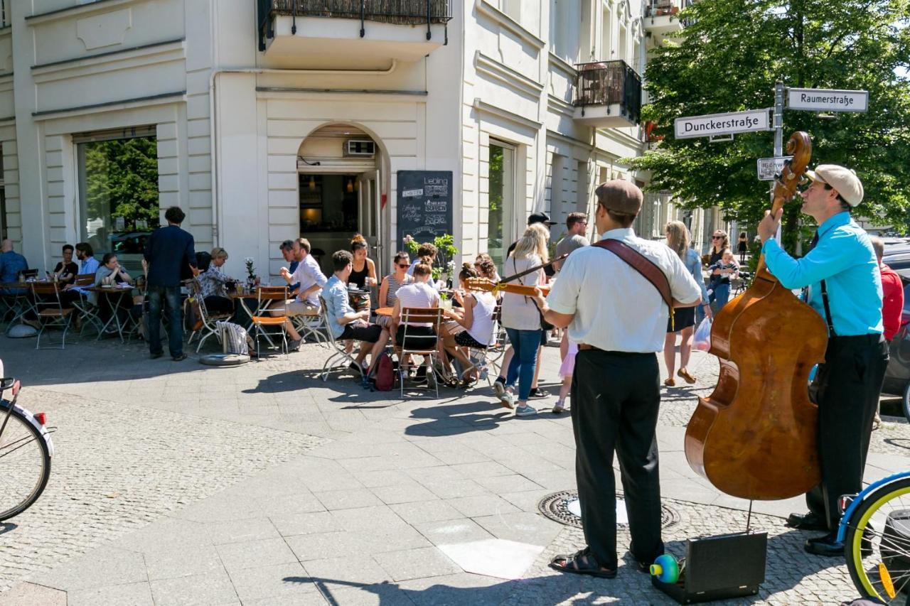 Spacious In Hemholtzkiez Prenzlauer Berg For 8 People Hiddenseer * Berlin